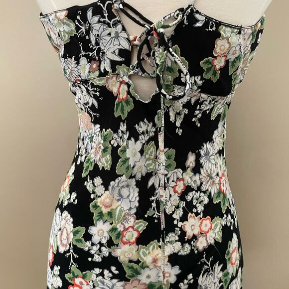 Vintage Rouge Floral Midi Dress - Picture 6 of 8